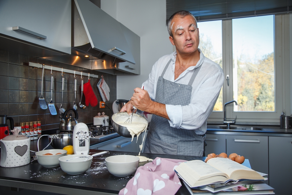 Try to cook. Студия Модерато. Кулинарный мастер-класс в студии Модерато. Бажова 75 а Екатеринбург Модерато. Модерато студия вкуса повара фото.